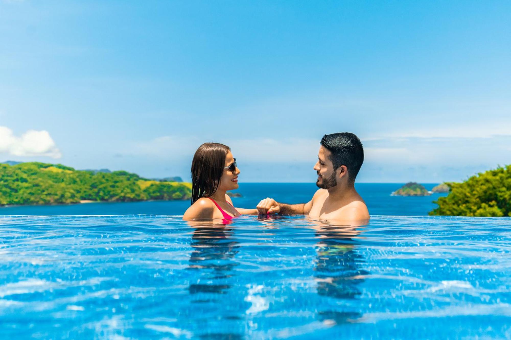 Condovac La Costa All Inclusive Playa Hermosa  Bagian luar foto