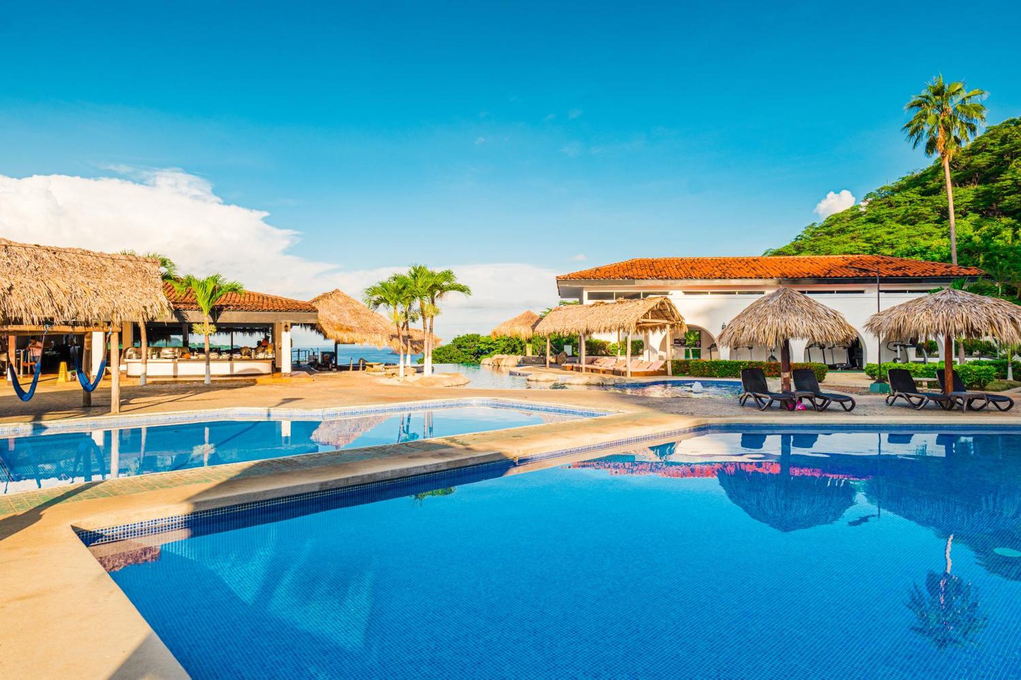 Condovac La Costa All Inclusive Playa Hermosa  Bagian luar foto