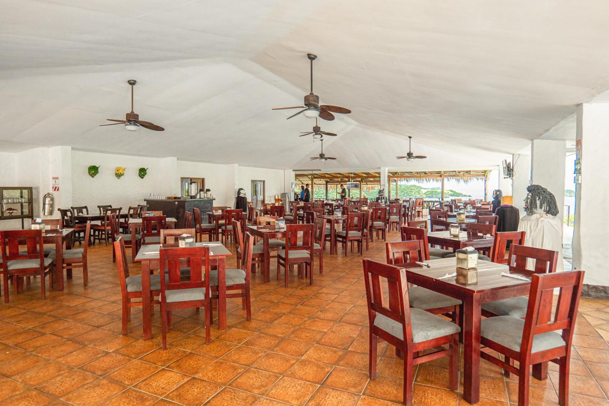 Condovac La Costa All Inclusive Playa Hermosa  Bagian luar foto