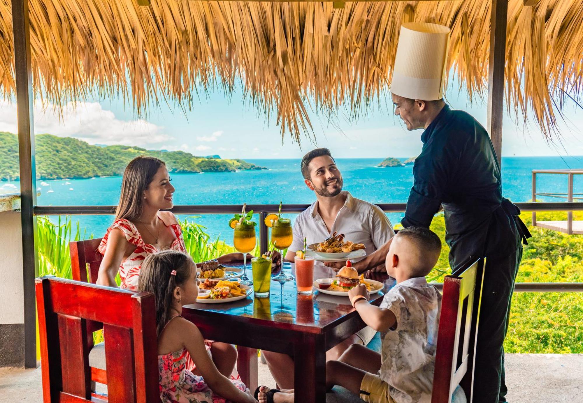 Condovac La Costa All Inclusive Playa Hermosa  Bagian luar foto